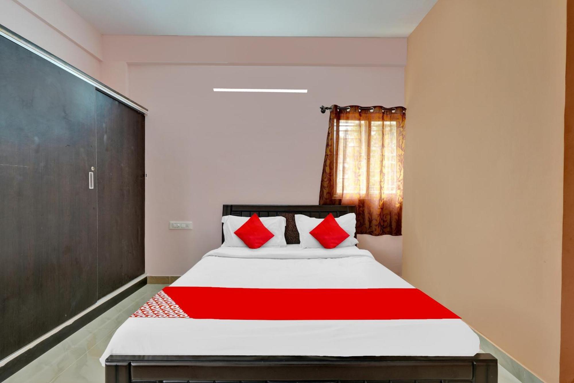 Spot On Sanjay Lodge Yelahanka Exterior foto